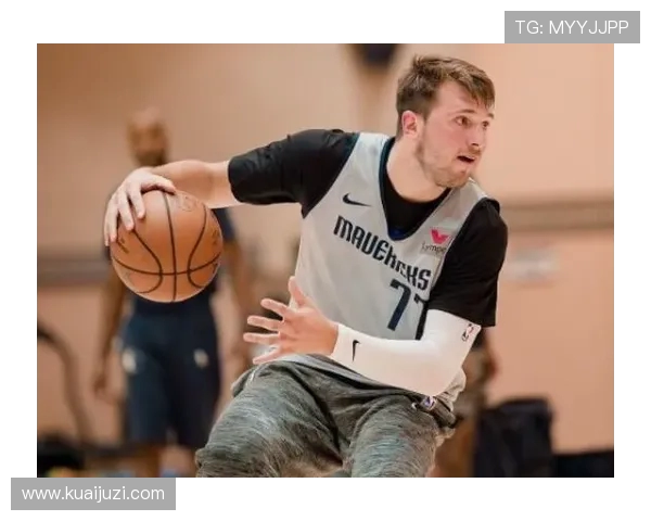 深入分析杭州网球队的阵地战战术与技巧解析 深入分析杭州网球队的阵地战战术与技巧解析