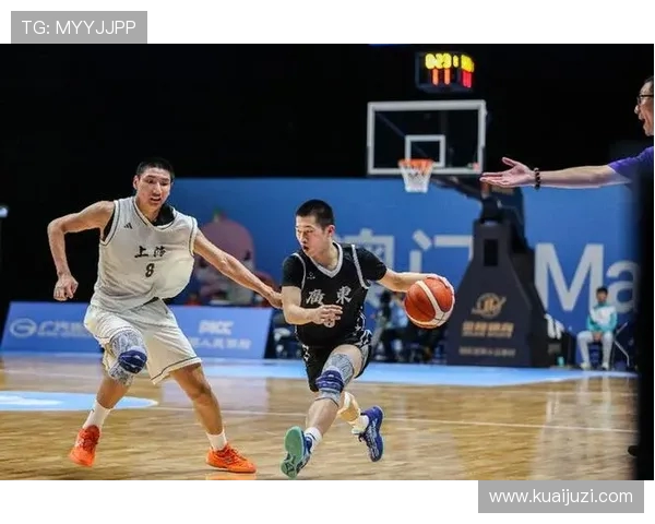 2018年CBA上海队对阵广东队精彩回顾与赛后分析
