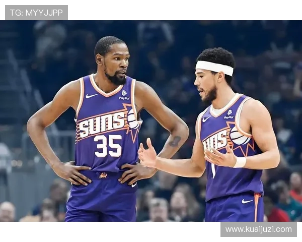 步行者与马刺激战正酣NBA赛场精彩对决引发球迷热议