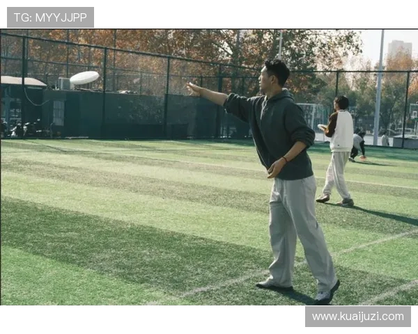 科学飞盘训练:提升力量与技巧的有效方法与实践指南 科学飞盘训练:提升力量与技巧的有效方法与实践指南