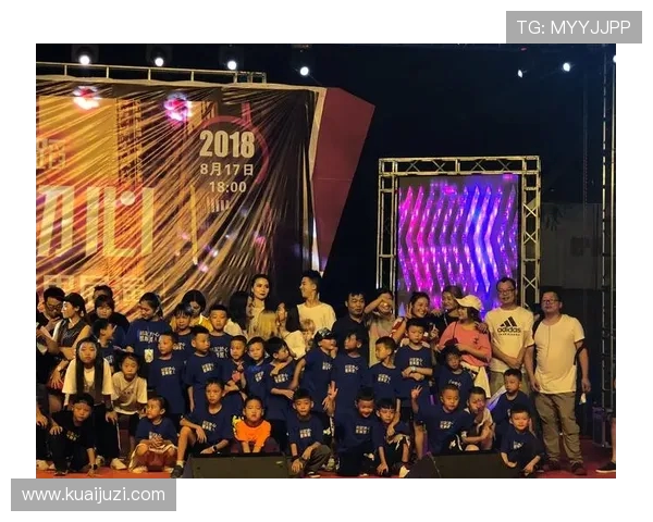 南京滑板队的蜕变之路:从街头少年到世界街舞大赛的耀眼明星 南京滑板队的蜕变之路:从街头少年到世界街舞大赛的耀眼明星